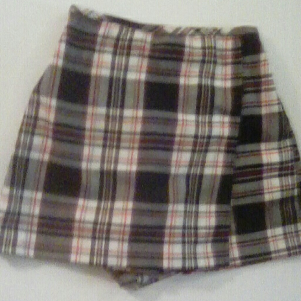 Skort